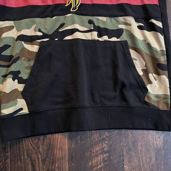 CLEVELAND CAVALIERS NBA SHORT SLEEVE HOODIE ADULT SMALL NWT NEW CAMO SWEATSHIRT - Picture 3 of 11